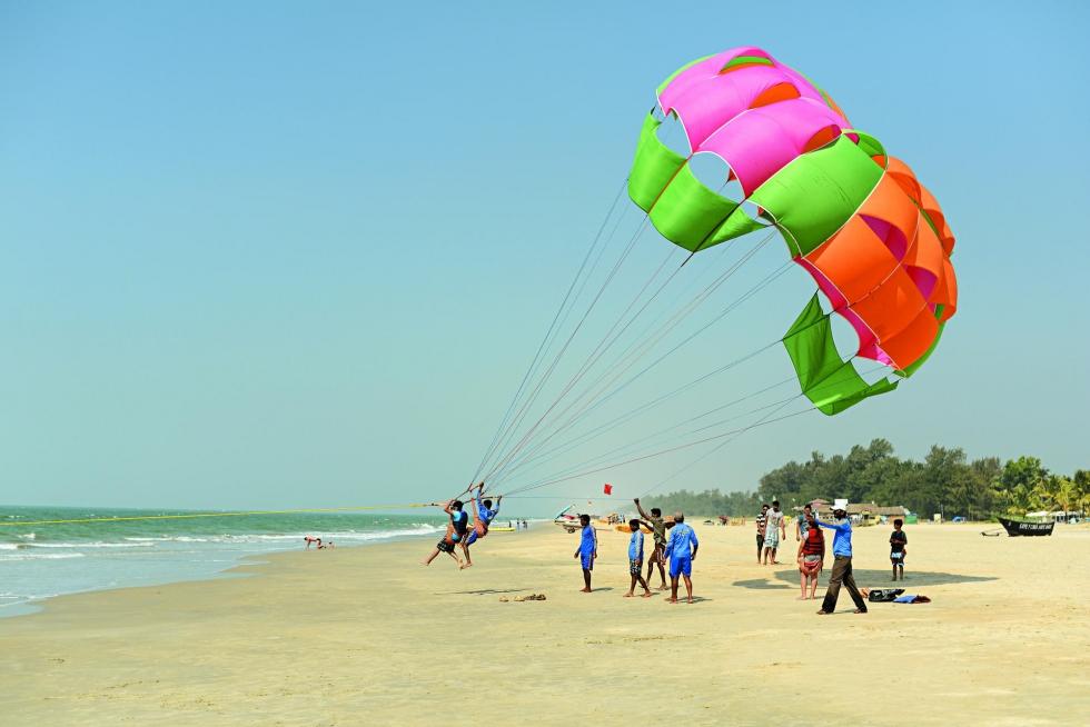 Parasailing Goa - RentMyBike